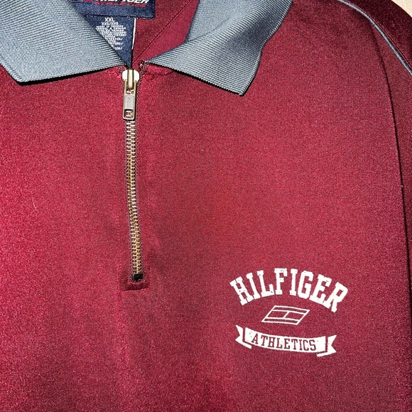 Vintage Tommy Hilfiger Tshirt Half Zipper Small Logo Hilfiger Athletics 💫 - Picture 2 of 5